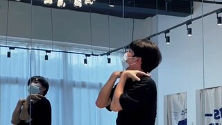 การพาคู่รักไปปรับตัวก็ไม่ใช่เรื่องเสียหาย เพลง “Bite me” ของ ENHYPEN นั้นสมบูรณ์และช้ามาก