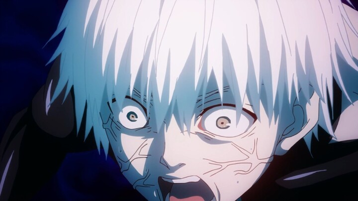 Kaneki starts to run away under the crazy co-eating