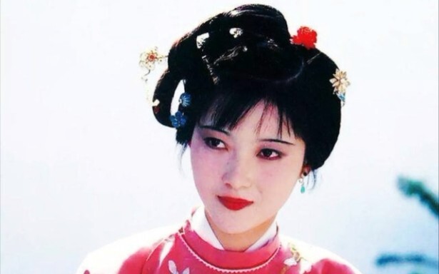 The Lost Pearl | Some of them are perfect female protagonists now, but they have very few roles