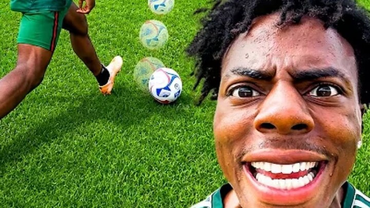 Challenge: Kick the ball into the dead corner of the goal! 😱🎯
