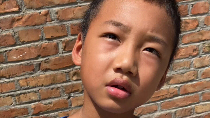 ฉันไม่ได้ตั้งใจจริงๆ ตอนเด็กๆ ฉันเล่นกับเขาได้ดีมากเลยนะ