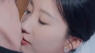 Pacar robot yang saya beli adalah orang yang menyukai saya