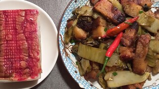 cách làm heo quay chay kho cải chua.