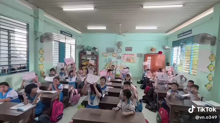 lớp tôi vui quá !