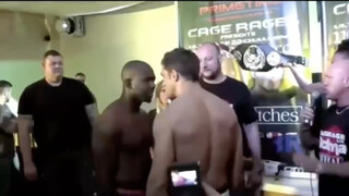 يأكل اللين ولا يأكل الصلب