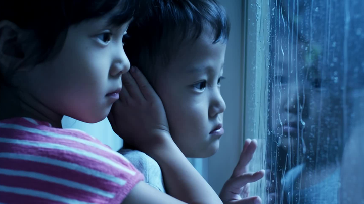 Taiwan IKEA’s Shocking Ad: A Blue Light Is Emanating From Your Face…