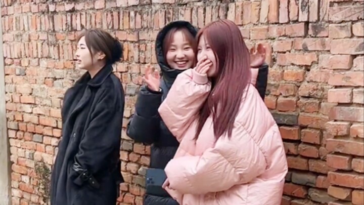 The most hilarious, goofy besties ever!! #CureYourSadness #HoldBackLaughter #BestieBlindDate