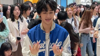 Salah langkah dan menjulurkan lidah pun tak ada gunanya, kakak-kakakmu yang jauh di Korea akan memuk