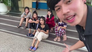 การเดินทางทัวร์คอนเสิร์ตของนักร้องชาย DM ไปงานทุ่งศรีเมืองจังหวัดอุดรธานี - บ้านเกิดน้องมาร์ค!!