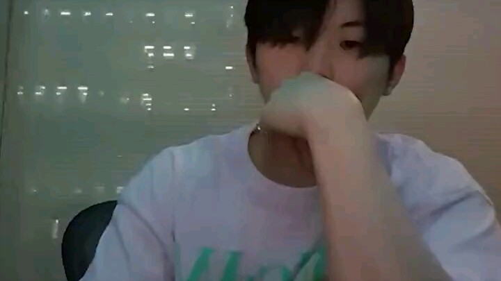 【เซเวนทีน】เรื่องลิขสิทธิ์น่ะ ขอแค่เป็นเหล่าคลาวก็เอาไปได้หมดเลยนะ ยังไงซะทุกอย่างที่ฉันทำก็เพื่อคลาว
