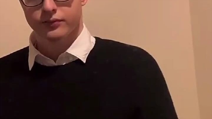 This is the potential stock type handsome guy