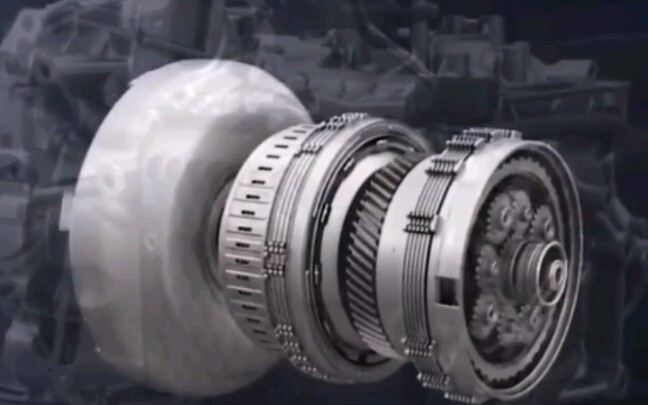 لماذا تعتبر ناقل الحركة الأوتوماتيكي من مازدا الأكثر ذكاءً؟