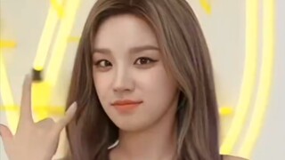วิดีโอเต้นของ Song Yuqi สำหรับเพลง "(G)I-DLE - TOMBOY" ปล่อยออกมาแล้ว!