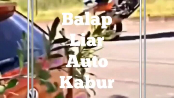 Balap Liar Auto Kabur