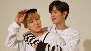 【Stray Kids】Tám cậu bé dễ thương thật tuyệt nhỉ...