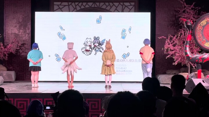 Non-Human F4 dances to the Non-Human OP!