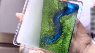 [Berbagi skema warna pasir hisap] Padang rumput dan sungai