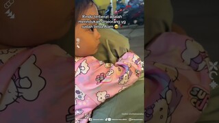 Bikin Mewek! Momen Haru Seorang Pedagang Bertemu Anak Kecil Mirip Mendiang Anak, Langsung Dipeluk