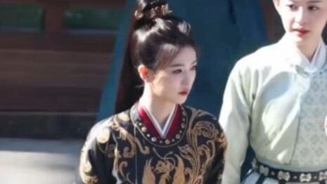 ชาวต่างชาติ TikTok ชมละครเรื่องใหม่ของ Bai Lu สไตล์ฮั่นฝู่ในสมัยราชวงศ์ถัง