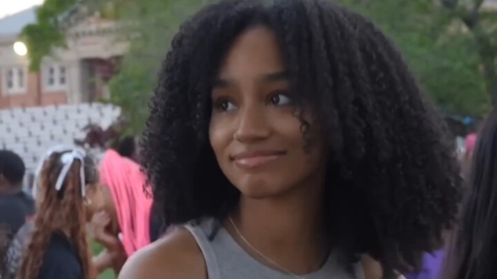 Let's see how this Black guy picks up a girl.