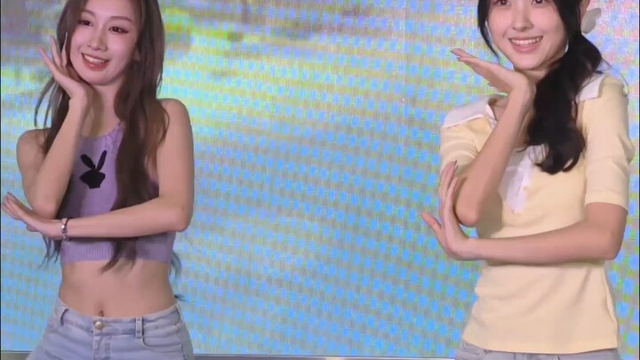 Rollin, random dance roadshow fan recording