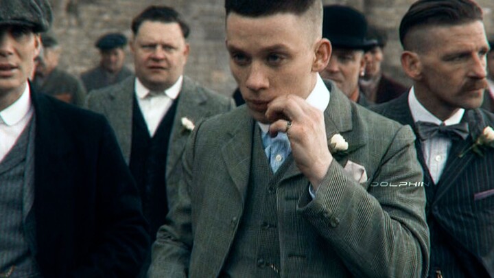 “จอห์น: ฉันไม่มีทางแต่งงานกับสาวเก็บเห็ดหรอก งานจู่ๆ ก็หอมกรุ่นไปทั้งฮอลล์!”