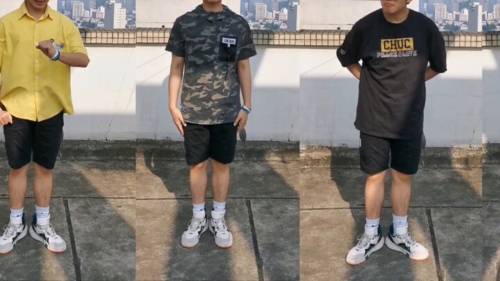 [Satu Ayam, Empat Lompatan] Agar bisa mengejar kereta terakhir ini, aku bahkan mengganti 4 pasang pa