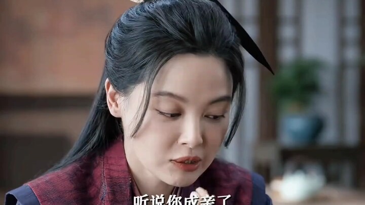 “Phạm Hiên: Thật may, suýt nữa thì tôi hóa ngốc còn cậu thì bảy khiếu chảy máu. Thế gian vẫn còn nhi