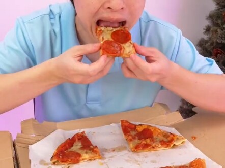 There's only one hilarious Dàléi.