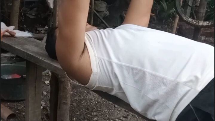 bench press home workout