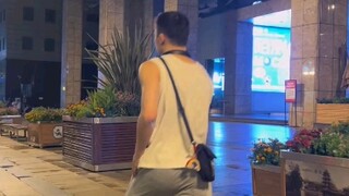通讯录City Walk Be Like…