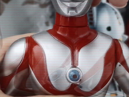 The original Ultraman retro toy is perfect for decoration