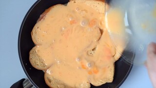 [อาหาร][DIY]ขนมปังปิ้งไข่รัสเซียเป็นอาหารเช้า