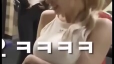 Jin Minjung looked at it and shook her head