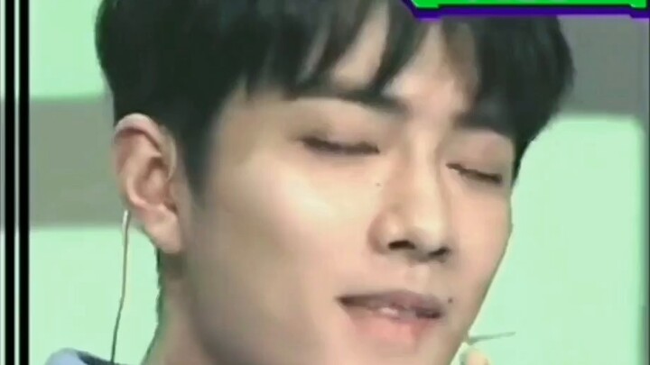 [Xiao Zhan] ใบหน้าไร้ภาระ คุณบอกว่าทำศัลยกรรมพลาสติก ฆ่าฉัน