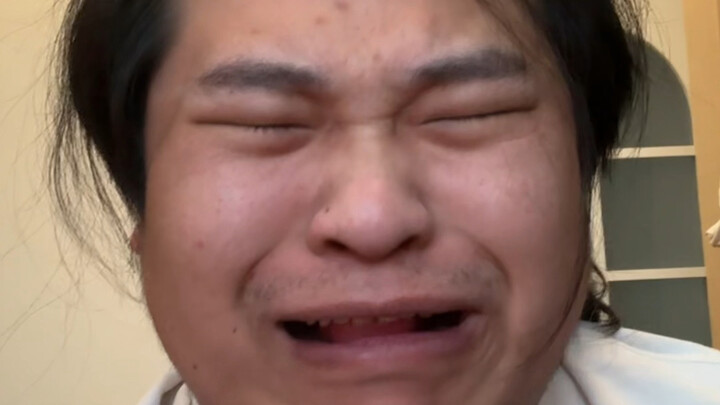 “Aku Hanyalah Reruntuhan!”
