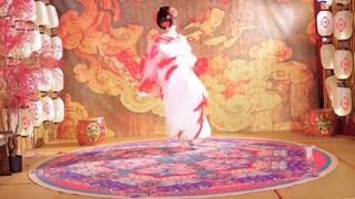 {Rượu hoa} Thưa ngài, xin hãy ở lại đêm nay và uống ly rượu này cùng tôi.