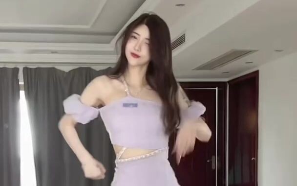 [Vertical screen] Pauline Ball is a little fat and her dance collection ends on 20220430