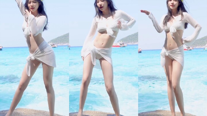 【Vertical screen】Hollow see-through white bikini. Boogie up - Cosmic Girls