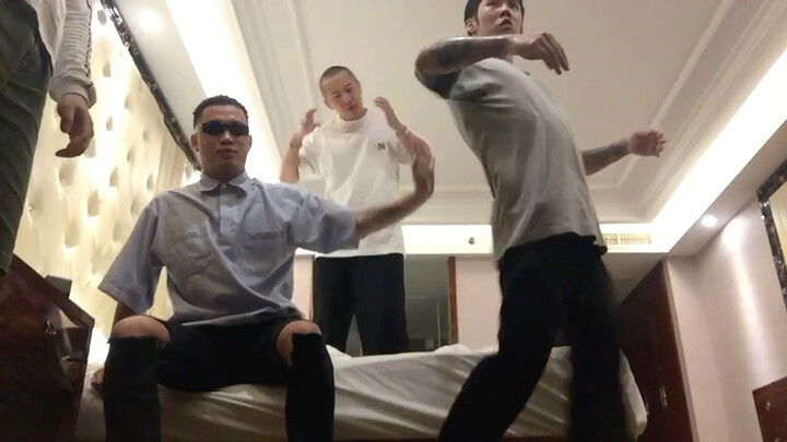 来看看Popping机械舞最高频率震动