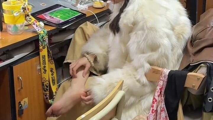 Who else gets this? Suddenly, it’s an otherworldly itch.