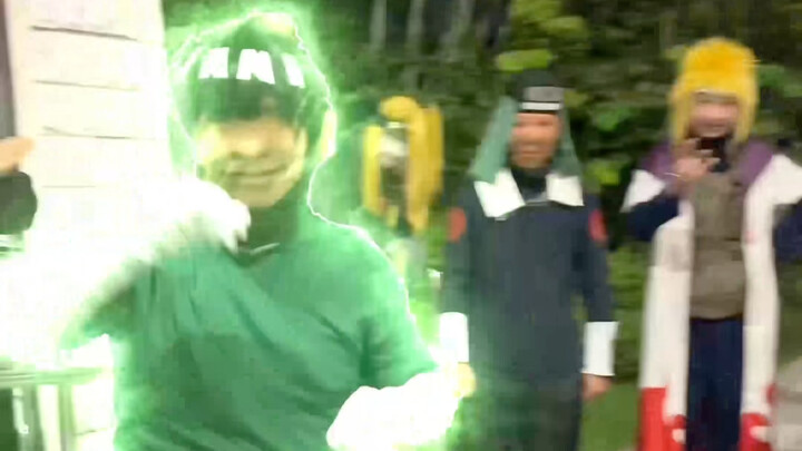 Konoha F4 publicly executes Lee