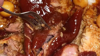 The 138 yuan braised pork elbow with rice is delicious with the broth, and the stewed potatoes are e