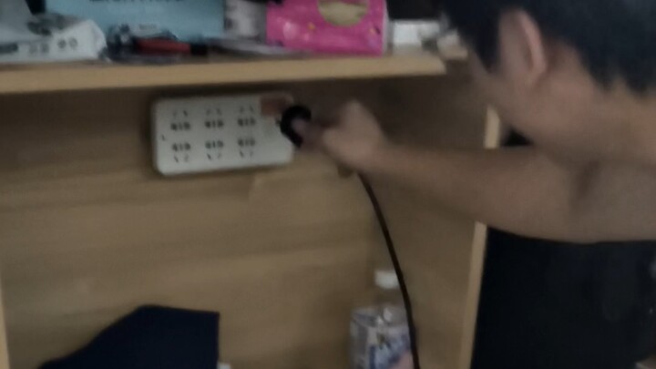 宿 舍 电 路 杀 手