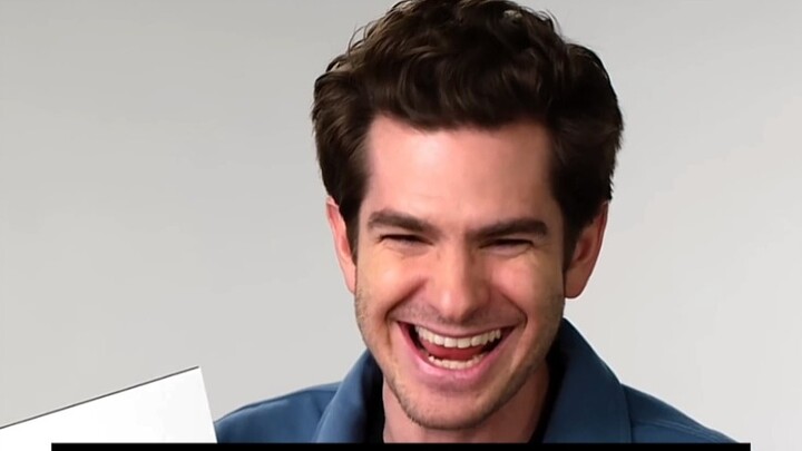 Lihatlah perubahan penampilan Andrew Garfield dalam satu menit