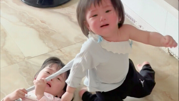 สองพี่น้องทะเลาะกันไม่จบ แม่ตัดสินคดีไม่เสร็จ