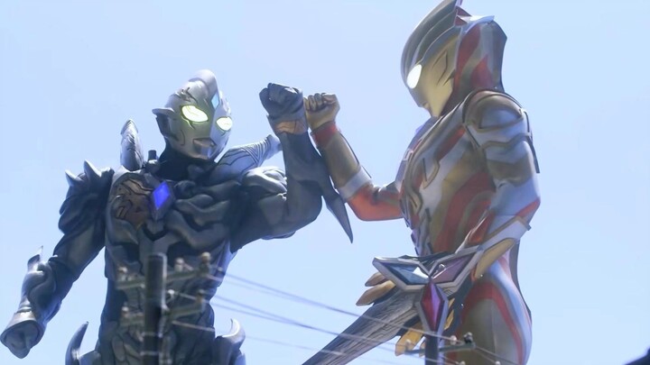 Dark Triga and Triga fight side by side