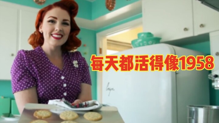 Tubuhnya hidup di tahun 2020, tapi jiwanya tetap terjebak di tahun 1958... Membangun rumah retro yan