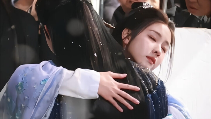 ดอกไม้บานสะพรั่งย่อมโรยราได้ง่าย ความรักที่ลึกซึ้งย่อมแตกสลายได้ง่าย