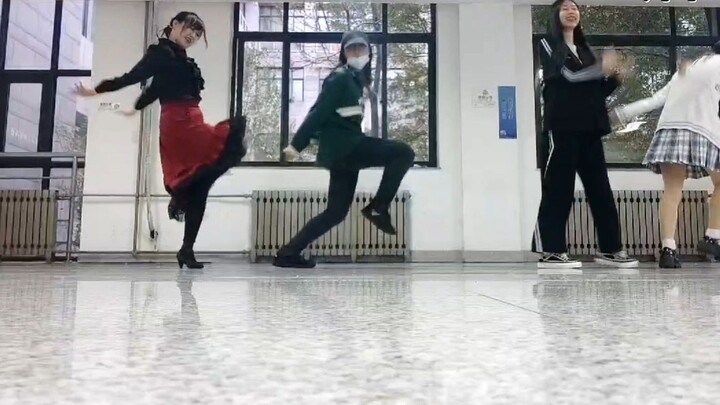 【Shadow and Picture Club】Fourth head of the house dance department dances together on the eighth mor